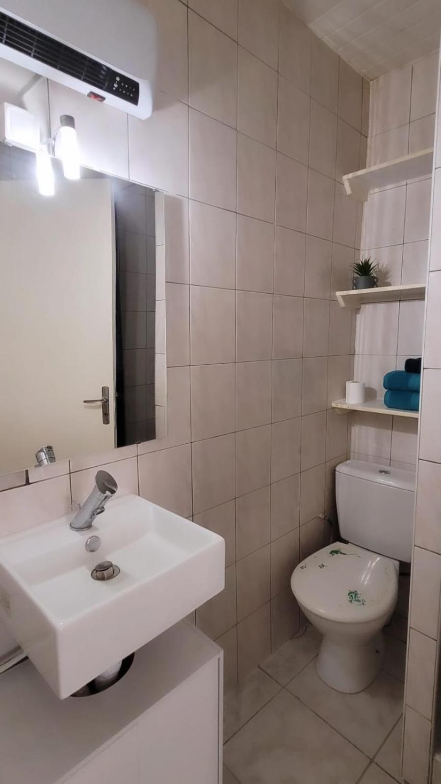 Studio B Aux Pieds Des Thermes Neris-les-Bains Luaran gambar